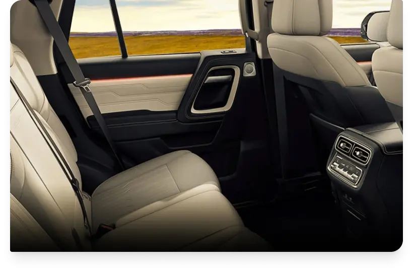 baic b80 Wagon interior 1