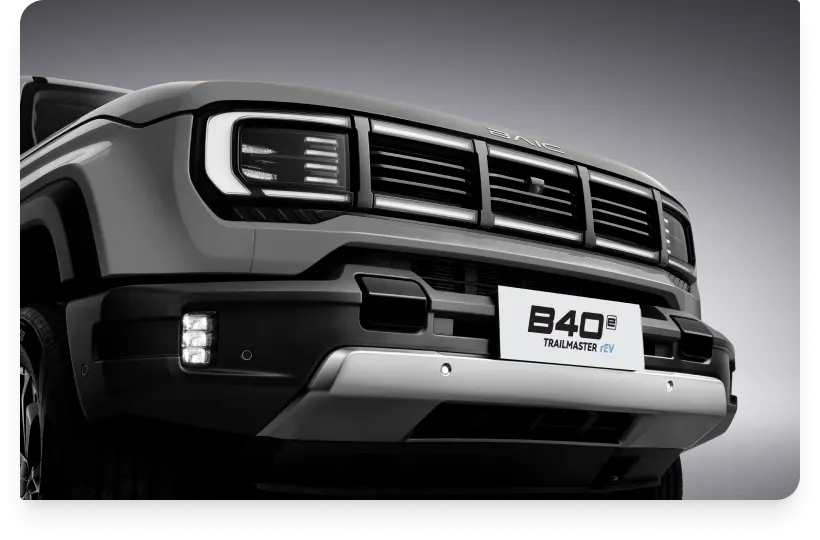 B40e Trailmaster rEV Exterior 1